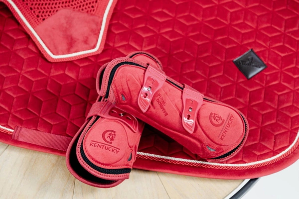 Kentucky Ochraniacze Bamboo Tendon Elastic Velvet na przednie nogi - czerwone