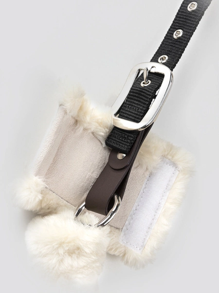 Bezpieczny kantar z futrem Equiline Terris - granatowy