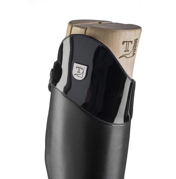 Łuk buta typu WAVE patent