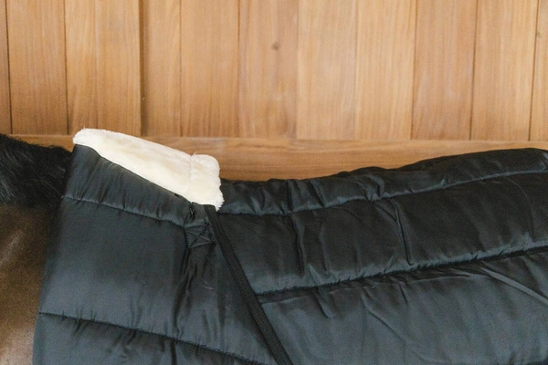 Kentucky derka stajenna Comfort Liner 100 g - granat