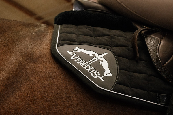 Veredus czaprak skokowy Saddlecloth Microfiber Jumping S1 - czarny
