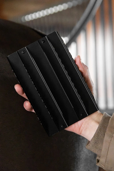 Metalowe zgrzebło - Kentucky Grooming Deluxe