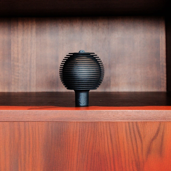 Kentucky Rubber Ball Pro - gumowa kula ochronna do uwiązów i ściany - czarna