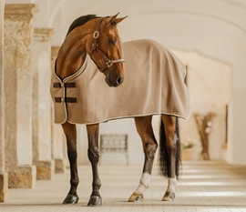 Derka wełniana Kentucky Fleece Rug Show Vegan Wool - beżowa