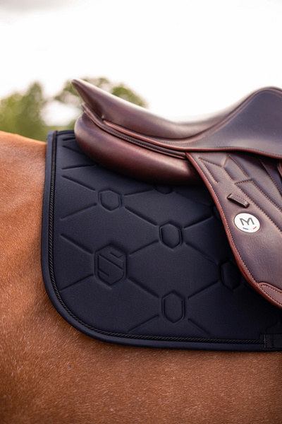 Czaprak Samshield SpineShield Jump Emroidery - czarny