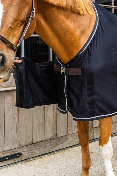 Kentucky derka polarowa Prize Giving Cooler Fleece Rug - granatowa