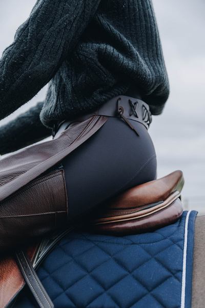 Czapsy Leather Long Chaps Dy'on - brąz