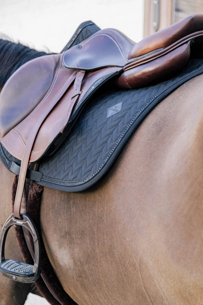 Kentucky czaprak Metal Chain - czarny