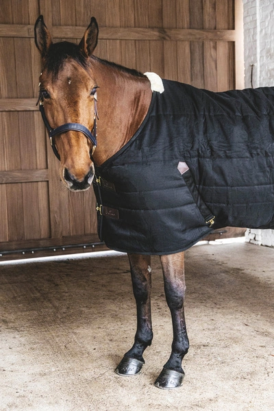 Kentucky derka stajenna Classic 200g - czarna