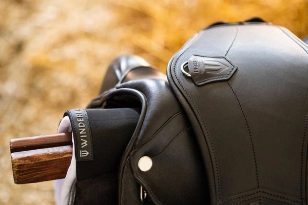 Popręg ujeżdżeniowy Winderen Pressure Relief - czarny