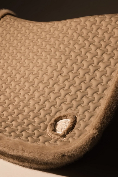 Kentucky czaprak Fake Fur Plaited Quilt - beżowy