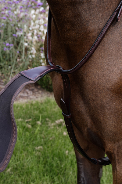 Elastyczny wytok Elastic Bib Martingale Dy'on New English - brązowy