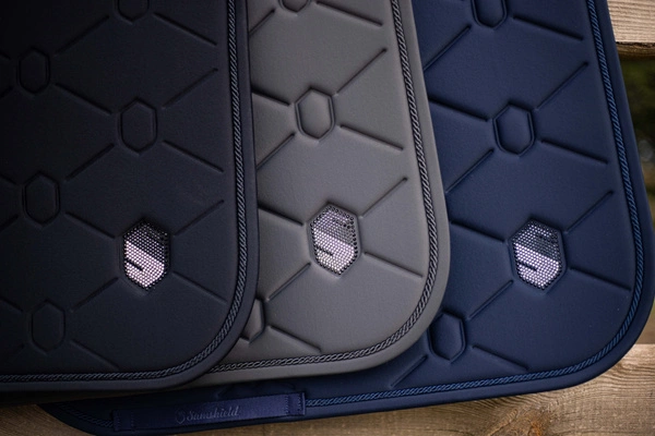 Czaprak Samshield SpineShield Jump Swarovski - granatowy