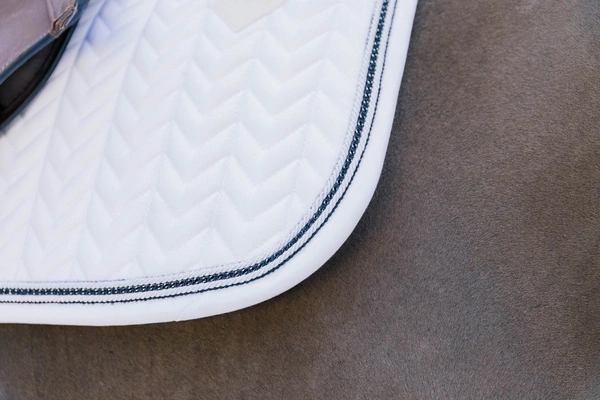 Kentucky czaprak Metal Chain - biały