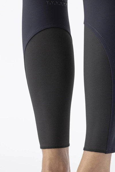 Damskie bryczesy Equiline Atirk z kolanowym lejem X-Grip - granatowe