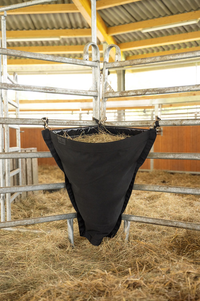 Siatka na siano Kentucky Hay Bag Corner