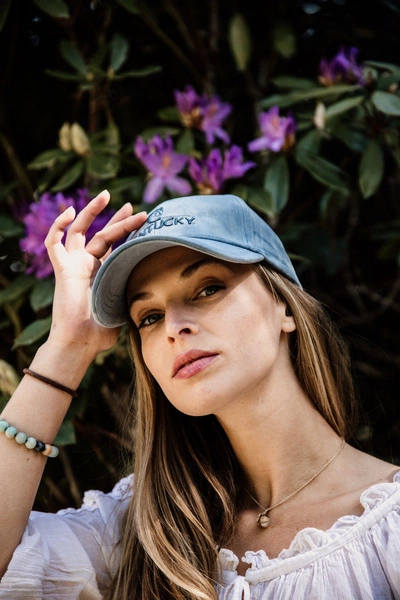 Kentucky czapka Velvet - błękitna