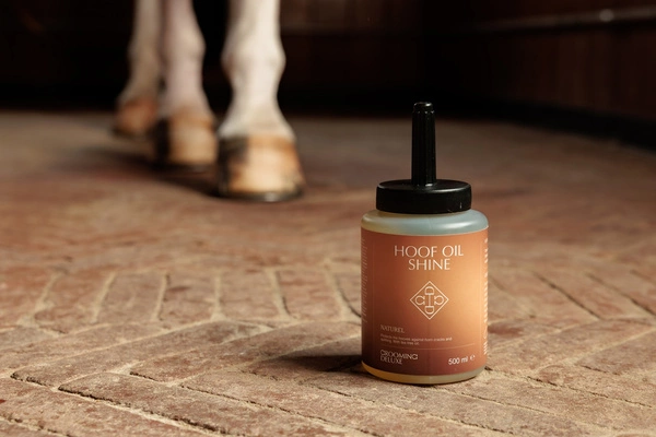 GD Hoof Oil Shine 500ml bezbarwny - Kentucky Grooming Deluxe