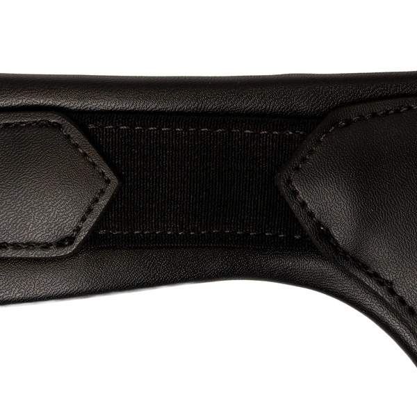 Kentucky anatomiczny popręg Anatomic Stud Girth z fartuchem - czarny