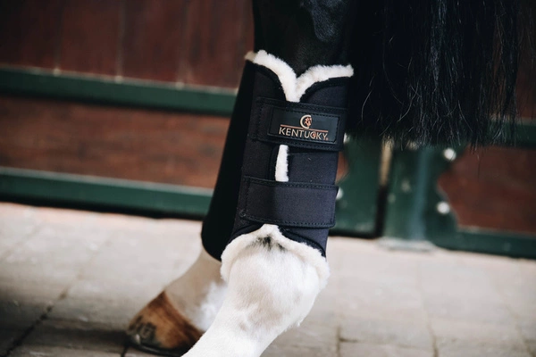 Kentucky ochraniacze Tournout Solimbra na zadnie nogi - czarne