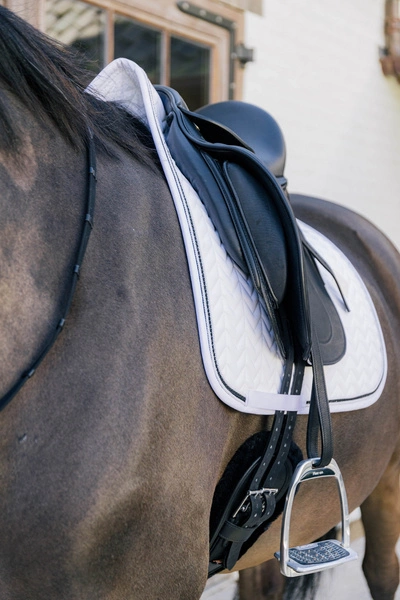 Kentucky czaprak Metal Chain - biały