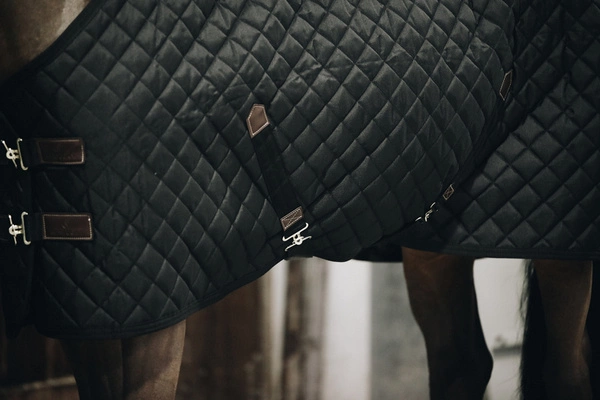 Kentucky derka stajenna 400 g - czarna