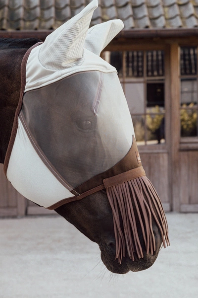 Kentucky maska na owady z frędzlami na nos - srebrna