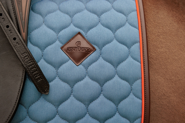 Kentucky czaprak Onion Quilt Neon Leather - niebieski