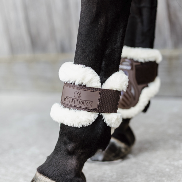 Kentucky Vegan Sheepskin Young Horse Fetlock na zadnie nogi - brązowe