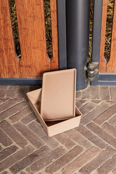 Pudełko na paszę z pokrywką 3,5 L Kentucky - beżowe