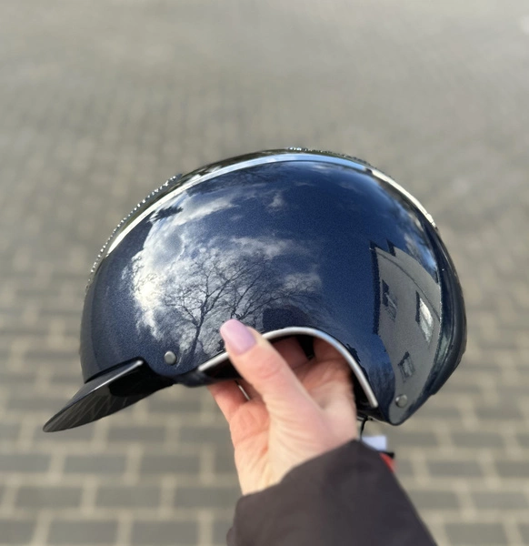 Kask Dogma Pure Shine Arctic Swarovski KASK - granatowy ze srebrnymi dodatkami