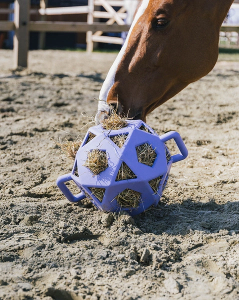 Kentucky elastyczna piłka na siano Relax Horse Play & Hay Ball - fioletowa