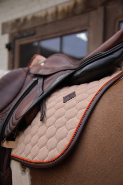 Kentucky czaprak Onion Quilt Neon Leather - pudrowy róż