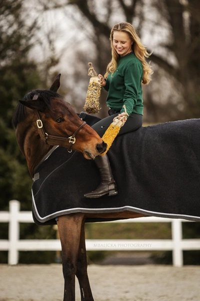 Doctor Horse - gryzak dla koni - Balanced Flowers