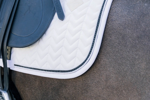 Kentucky czaprak Metal Chain - biały