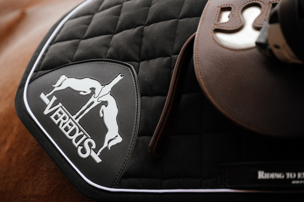 Veredus czaprak skokowy Saddlecloth Microfiber Jumping S1 - czarny