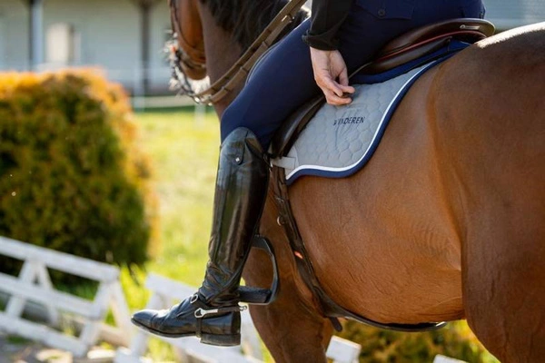 Czaprak Winderen NanoSilver Line - szary