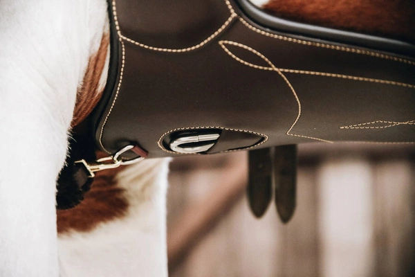 Kentucky krótki popręg z fartuchem