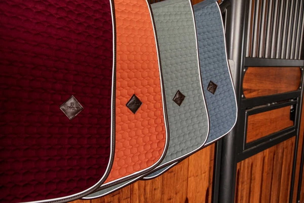 Kentucky czaprak Classic Leather - miętowy