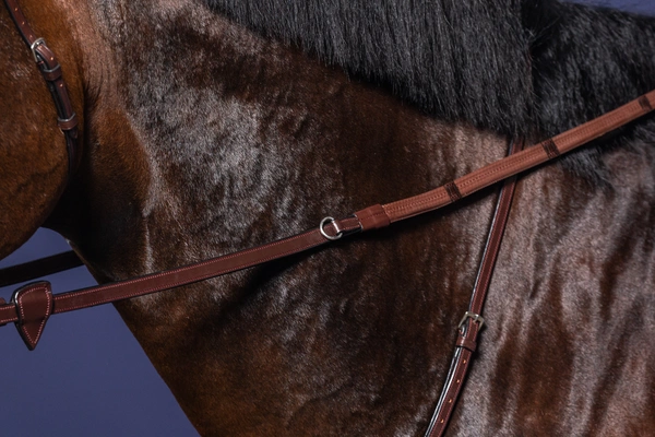 Gumowe wodze z 7 stoperami 1/2" Howlett Dy'on New English - brązowe