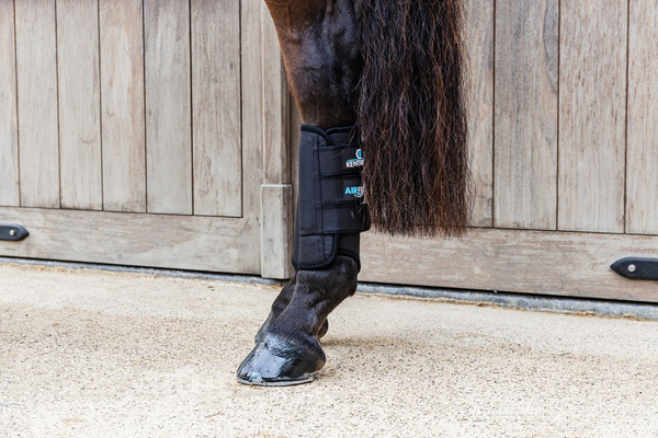 Kentucky ochraniacze na tył Eventing Boots 3D Air Flow Skin Friendly - czarne