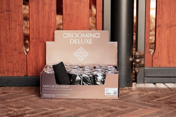 Samoprzylepny bandaż weterynaryjny VetCoFlex 1m - Kentucky Grooming Deluxe - czarny