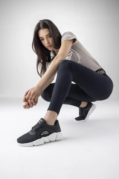 Buty typu Sneakers Equiline Runy - czarne