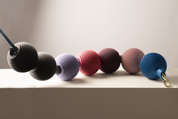 Kentucky Rubber Ball Pro - gumowa kula ochronna do uwiązów i ściany - niebieska
