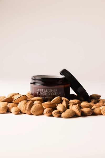 Balsam do skór Soft Leather Almond Cream 450 ml - Kentucky Grooming Deluxe