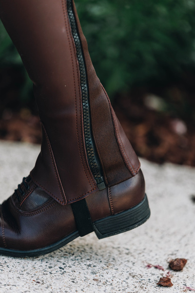 Czapsy Classic Comfort Half Chaps Dy'on - brązowe