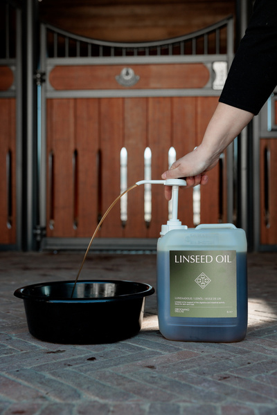 Olej lniany 5 L - Kentucky Grooming Deluxe
